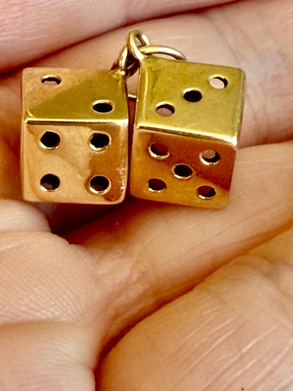 14 karat gold, dice, charm or pendant